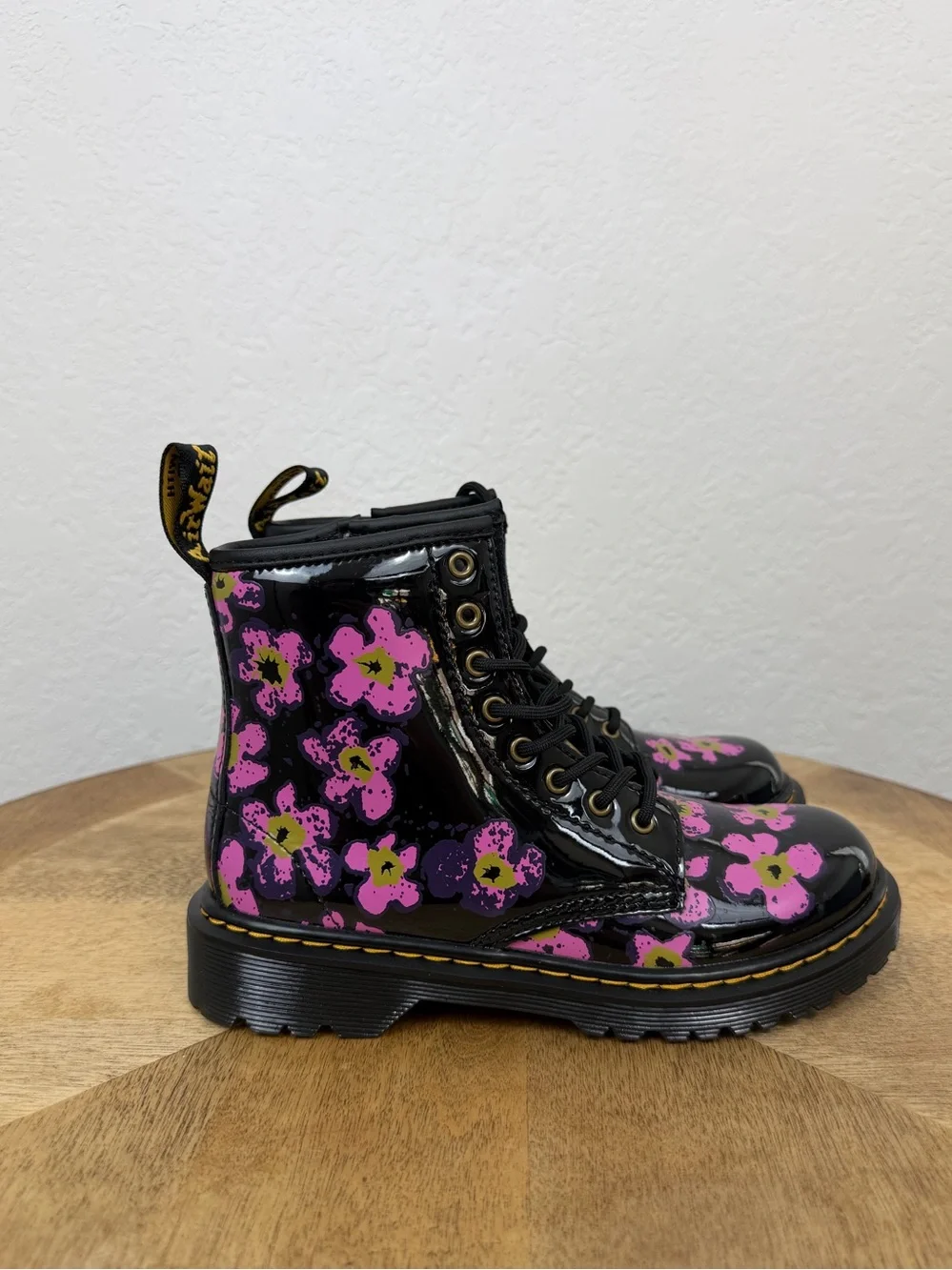 •Dr Martens • 1460 Pansy Patent Leather Lace Up Boot Size 2Y